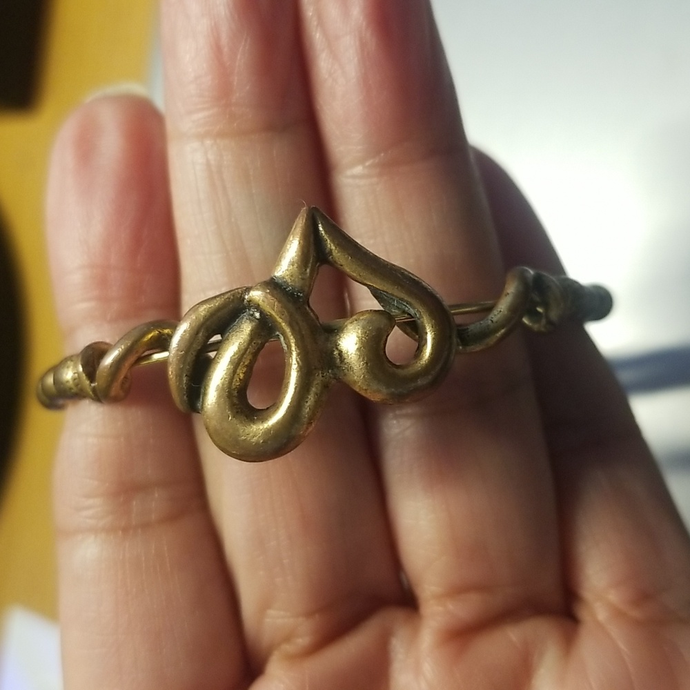 ALEX & ANI Vintage 66 Heart Wrap bangle bracelet Rafaelian Gold